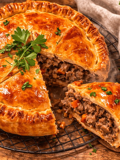 Pastel Casero de Carne: Masa Crujiente y Relleno Irresistible
